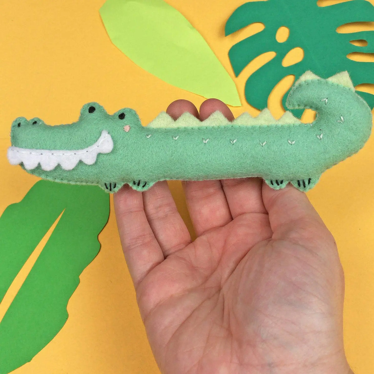 Chester the Crocodile Felt Sewing Kit